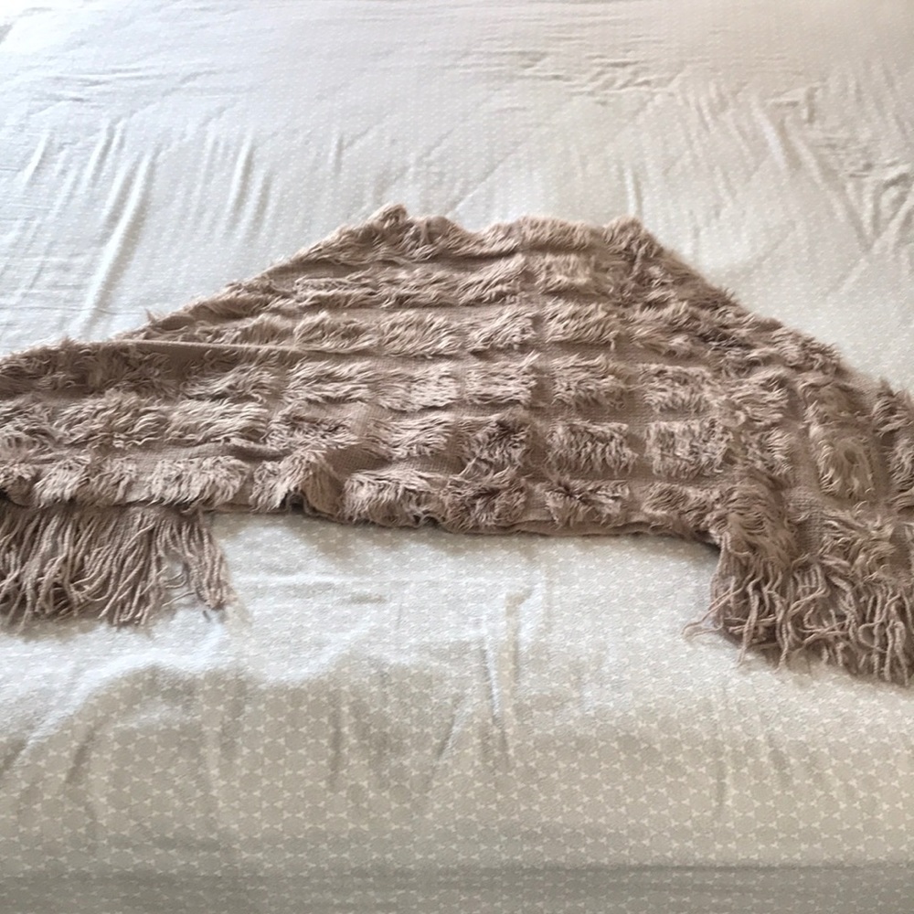 PONCHO - NWOT soft and cozy poncho
